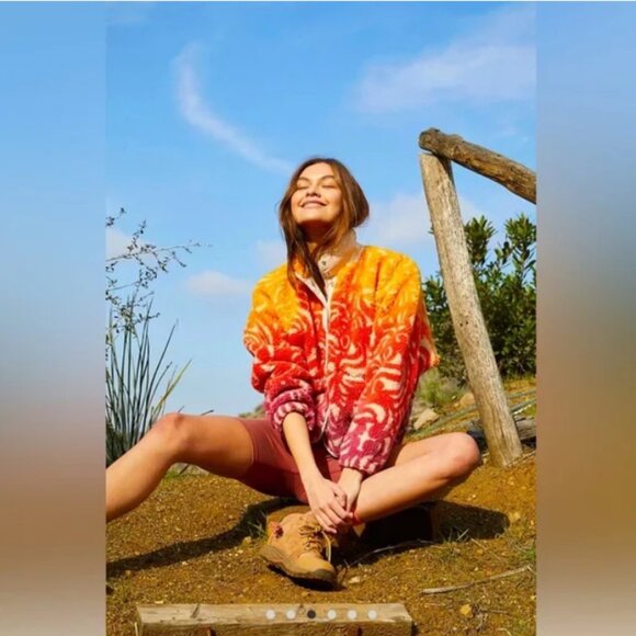 Free People Hit The Slopes Printed Fleece, Like New, Size M - Picture 2 of 8